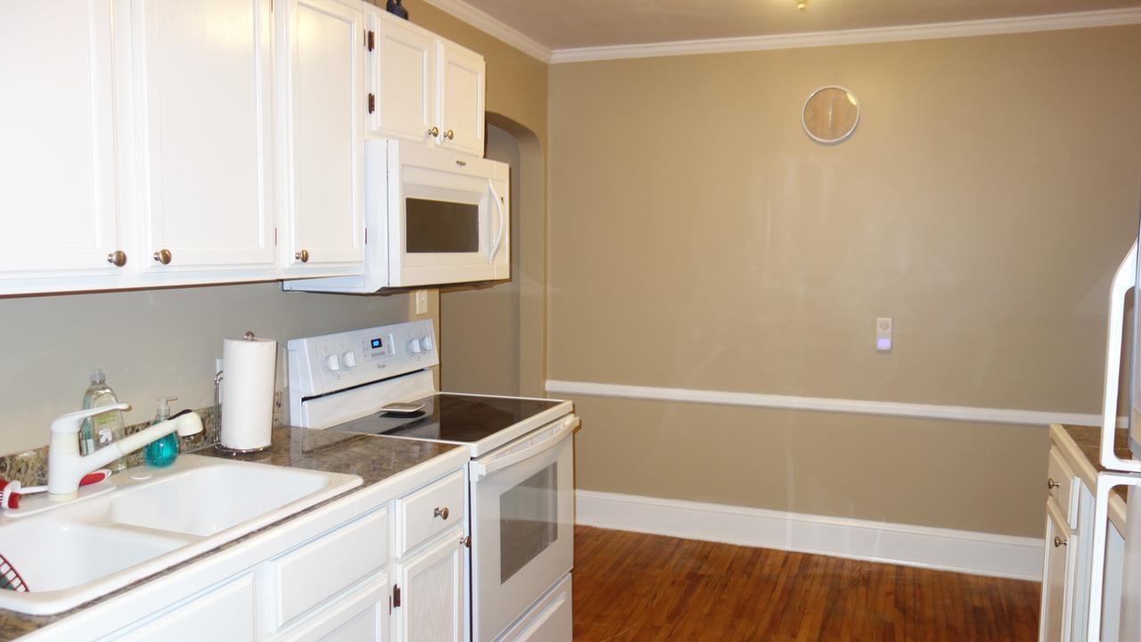 The Right Side Duplex Apartment Charlotte Exterior photo